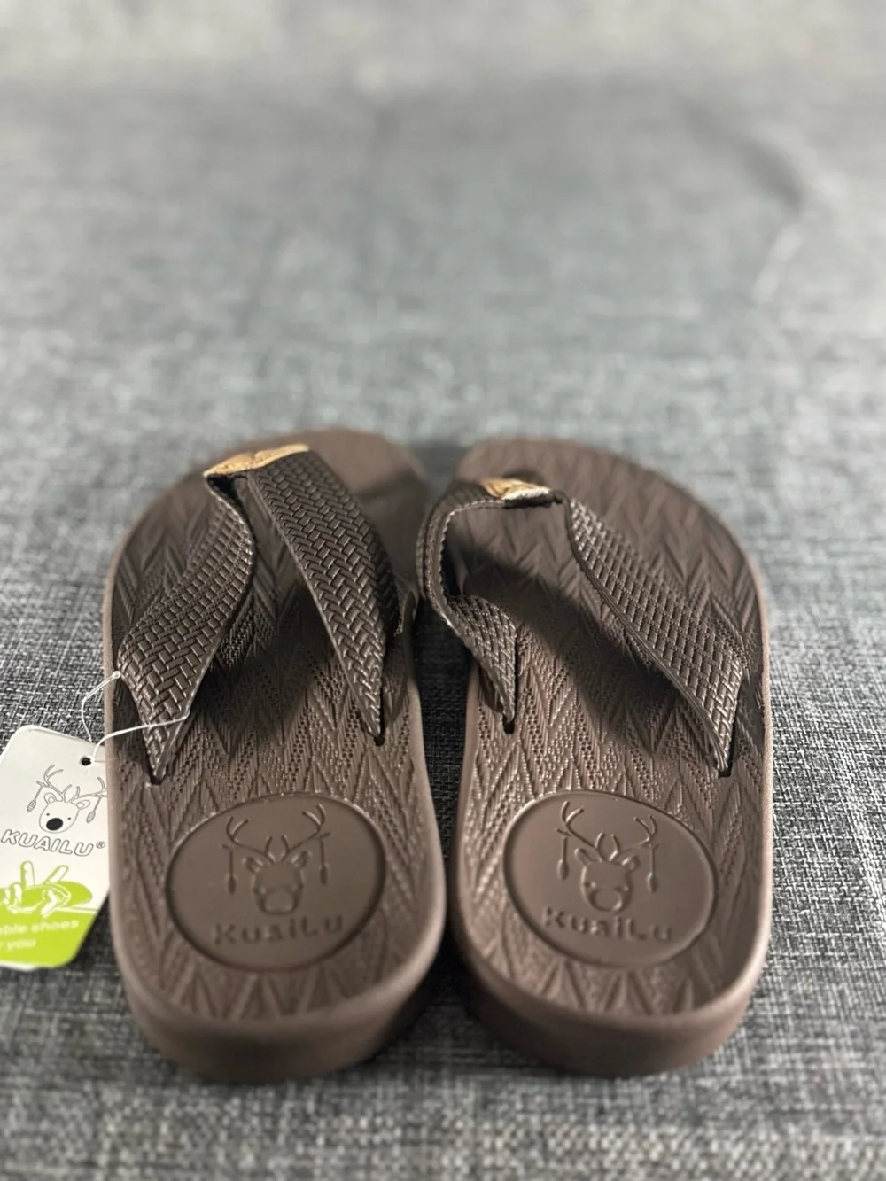 Men's Brown Flip-Flop Sandals with Tan Accent - Casual Beach Thong